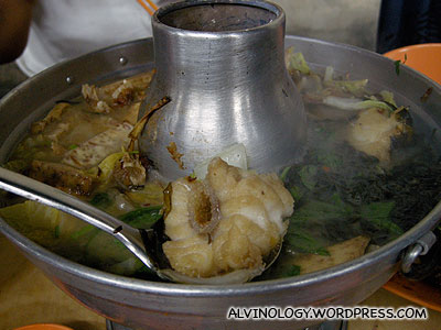 Tian Wai Tian Fishhead Steamboat Restaurant @ Serangoon Road 天外天(鸿记)潮洲鱼头炉 - Alvinology