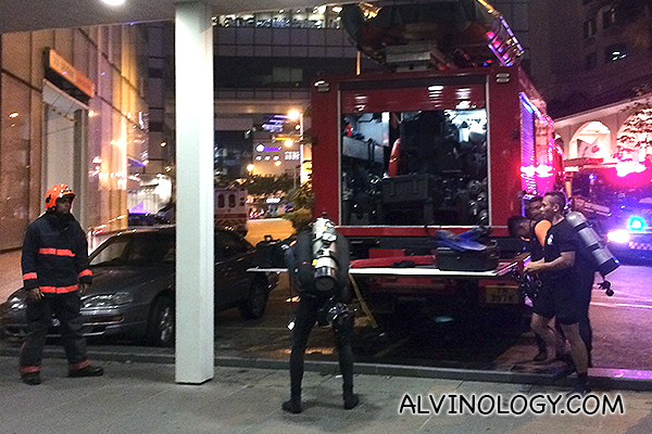 Suicide at Clarke Quay Today? - Alvinology