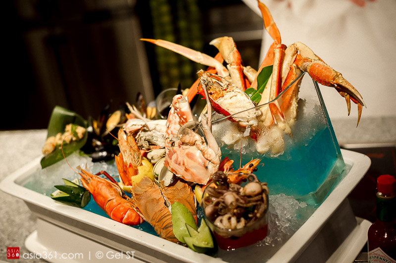 Seafood Galore at 1 Market by Chef Wan - Alvinology