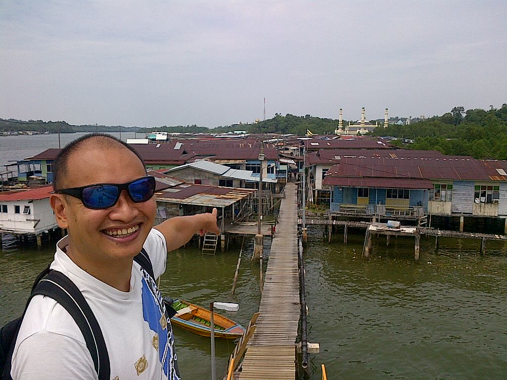 Exploring Bandar Seri Begawan, discovering Brunei - Alvinology