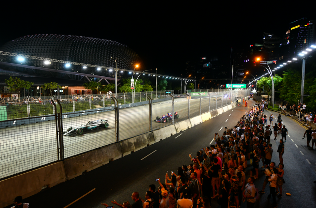 EDM acts Calvin Harris and The Chainsmokers bring the party to 2017 F1® Singapore Grand Prix - Alvinology