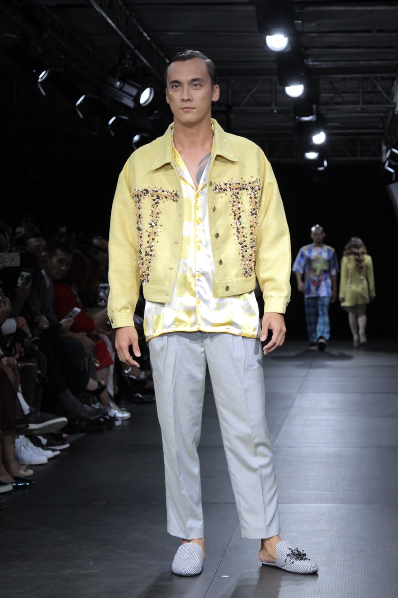 This new Spongebob Squarepants fashion collection is for anyone who lives in the a pineapple under the sea--with style This new Spongebob Squarepants fashion collection is for anyone who lives in the a pineapple under the sea--with style - Alvinology
