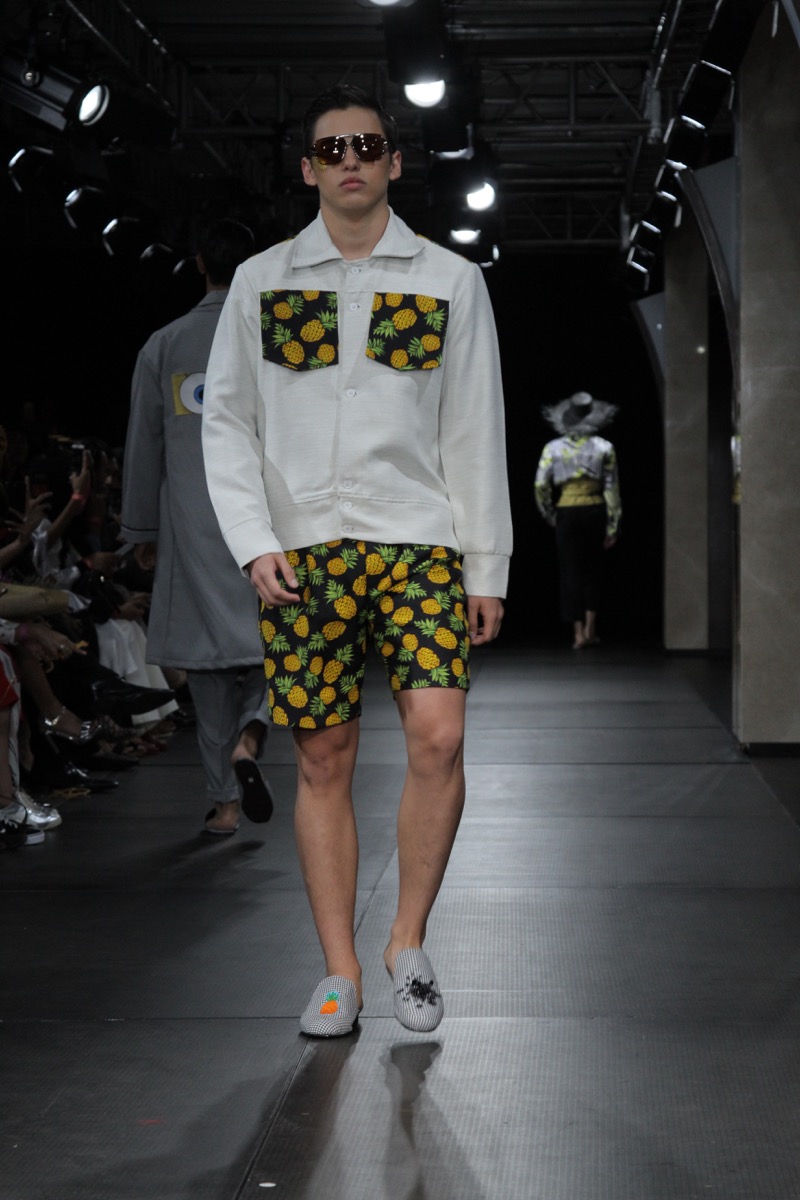 This new Spongebob Squarepants fashion collection is for anyone who lives in the a pineapple under the sea--with style This new Spongebob Squarepants fashion collection is for anyone who lives in the a pineapple under the sea--with style - Alvinology