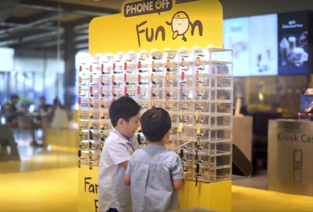 McDonald's Marine Cove lets you lock up your kids' phones, ask for table service and gives free apple slices! - Alvinology