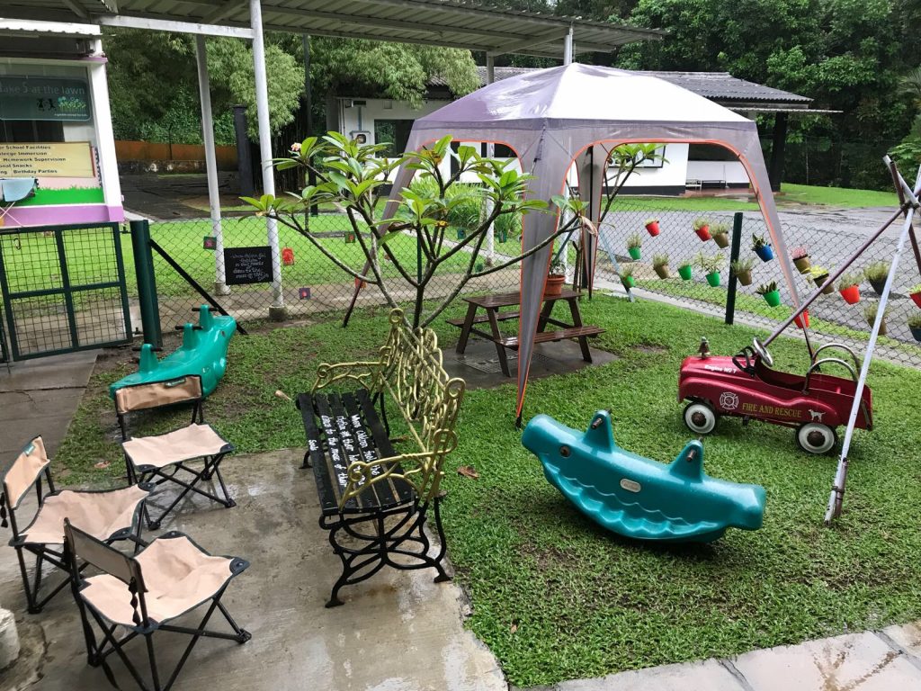 A welcoming atmosphere awaits the children at the drop-off point at their Old Fire Station campus. (Credit: Tambalog... a meeting place)