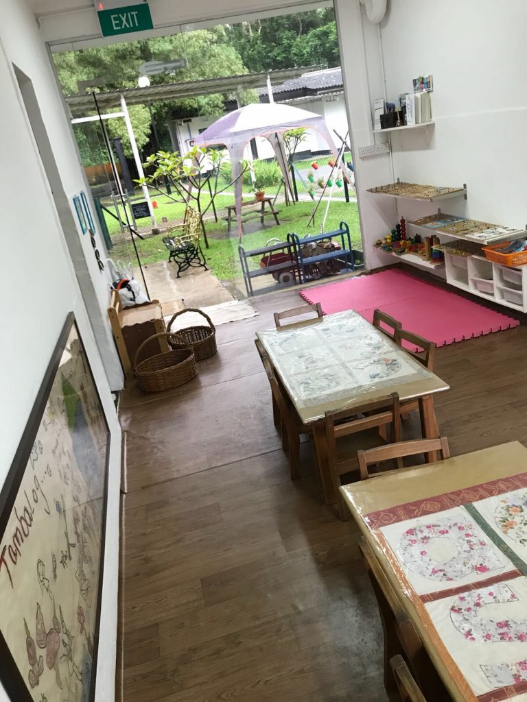 The main dining area, where students from the younger levels eat. (Credit: Tambalog)