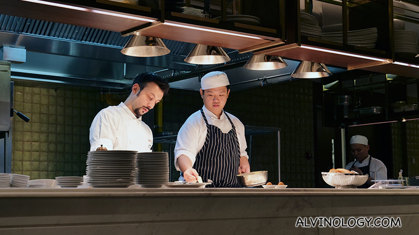 Sign up for this $8 RWS Invites membership - get 1-for-1 dining deals, $180 worth of welcome vouchers and more! - Alvinology