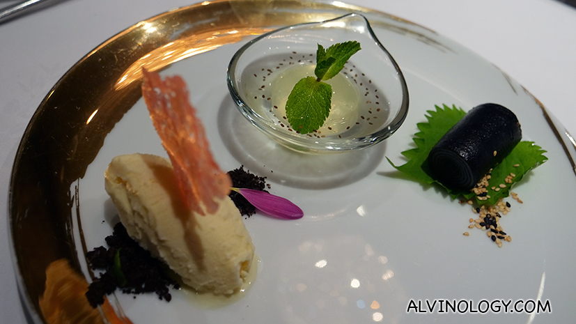 Dessert consists of 3 items
