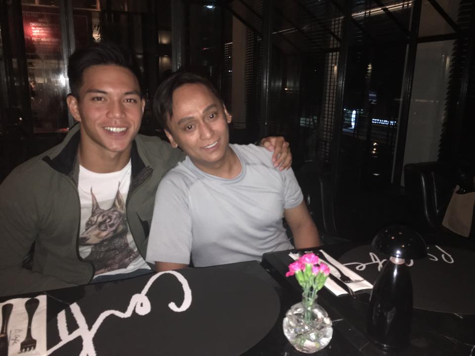 Who is Ashry Owyong Min? Popular and handsome guy? Special ops army man? Or the boyfriend from hell? Who is Ashry Owyong Min? Popular and handsome guy? Special ops army man? Or the boyfriend from hell? - Alvinology