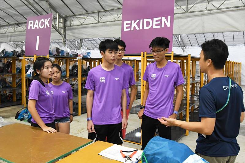 IRONMAN Singapore "volunteers" complain of poor coordination and lack of food during event--but were they even officially registered to participate? - Alvinology
