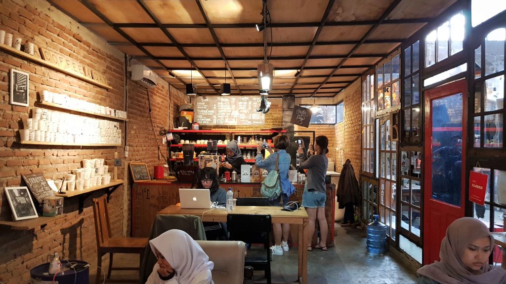 Cultural Journey Through Jakarta and Bandung : 3 Things You Have To Experience - Alvinology