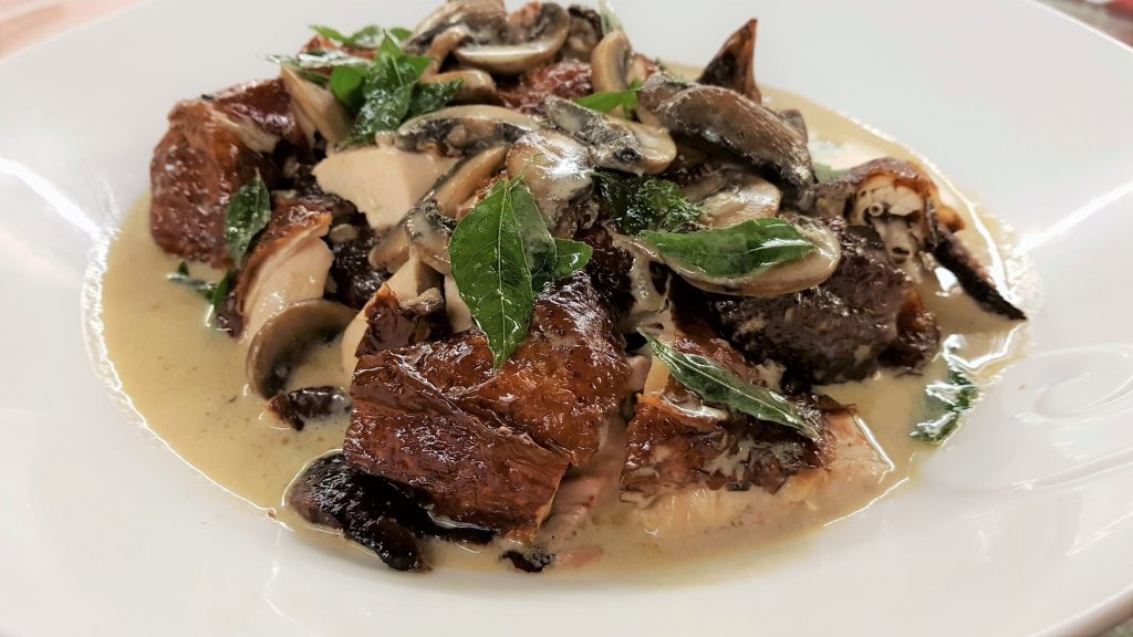 Park Hotel Clarke Quay: Unique Take On Traditional Chinese New Year Reunion Dinner - Alvinology