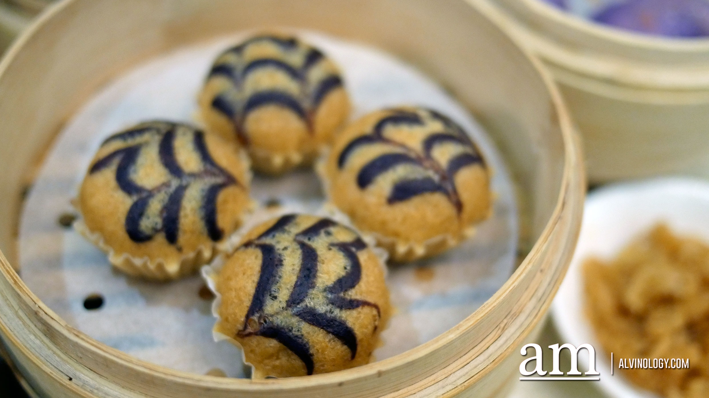 This creative interpretation of 火鸡 (Chinese for turkey) is available for just S$1 at Dragon Bowl This creative interpretation of 火鸡 (Chinese for turkey) is available for just S$1 at Dragon Bowl - Alvinology