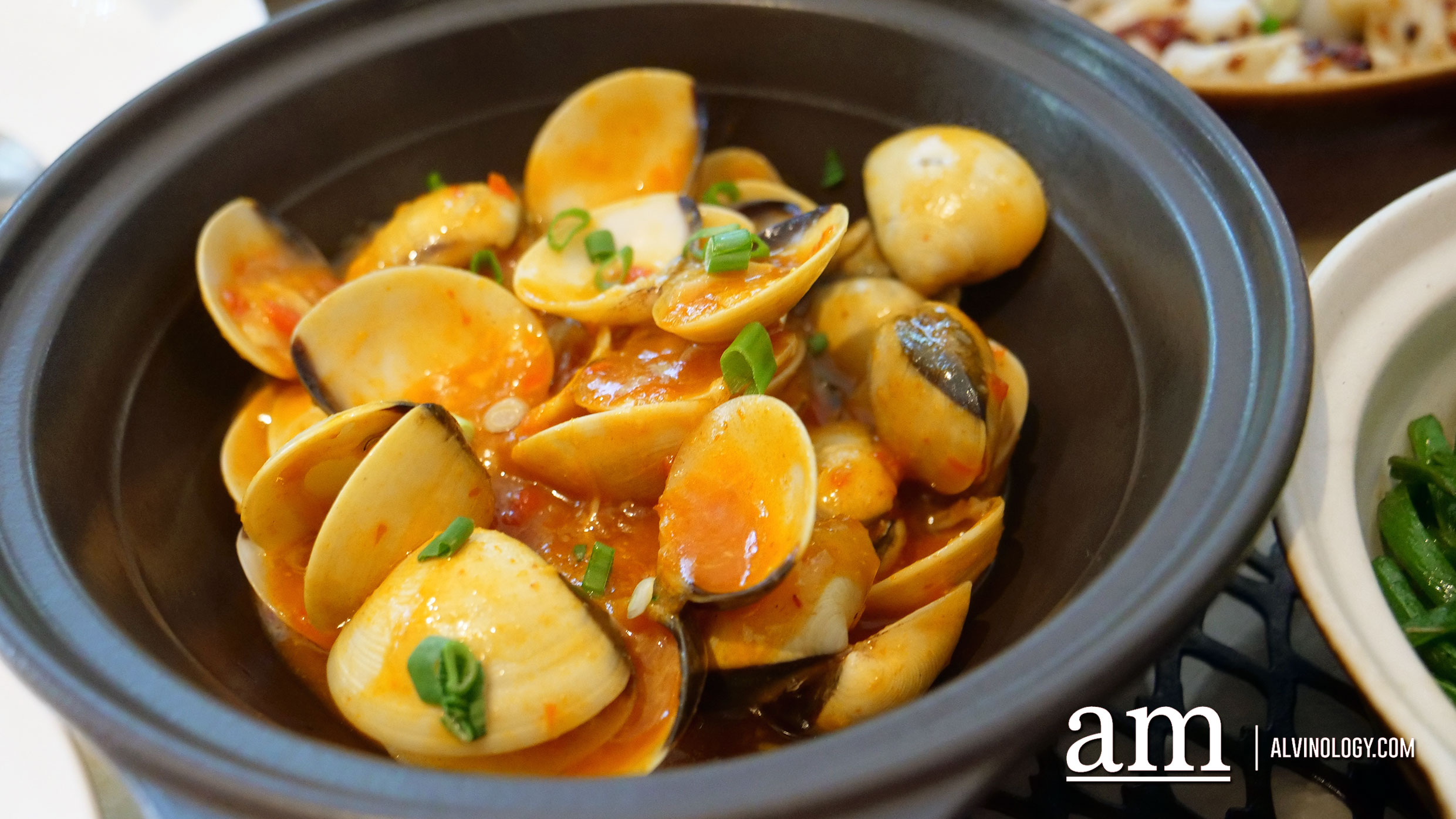 Clams in special sauce