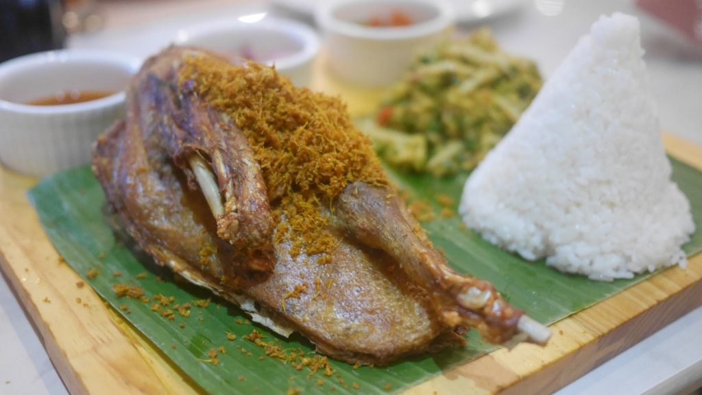Cultural Journey Through Jakarta and Bandung : 3 Things You Have To Experience - Alvinology