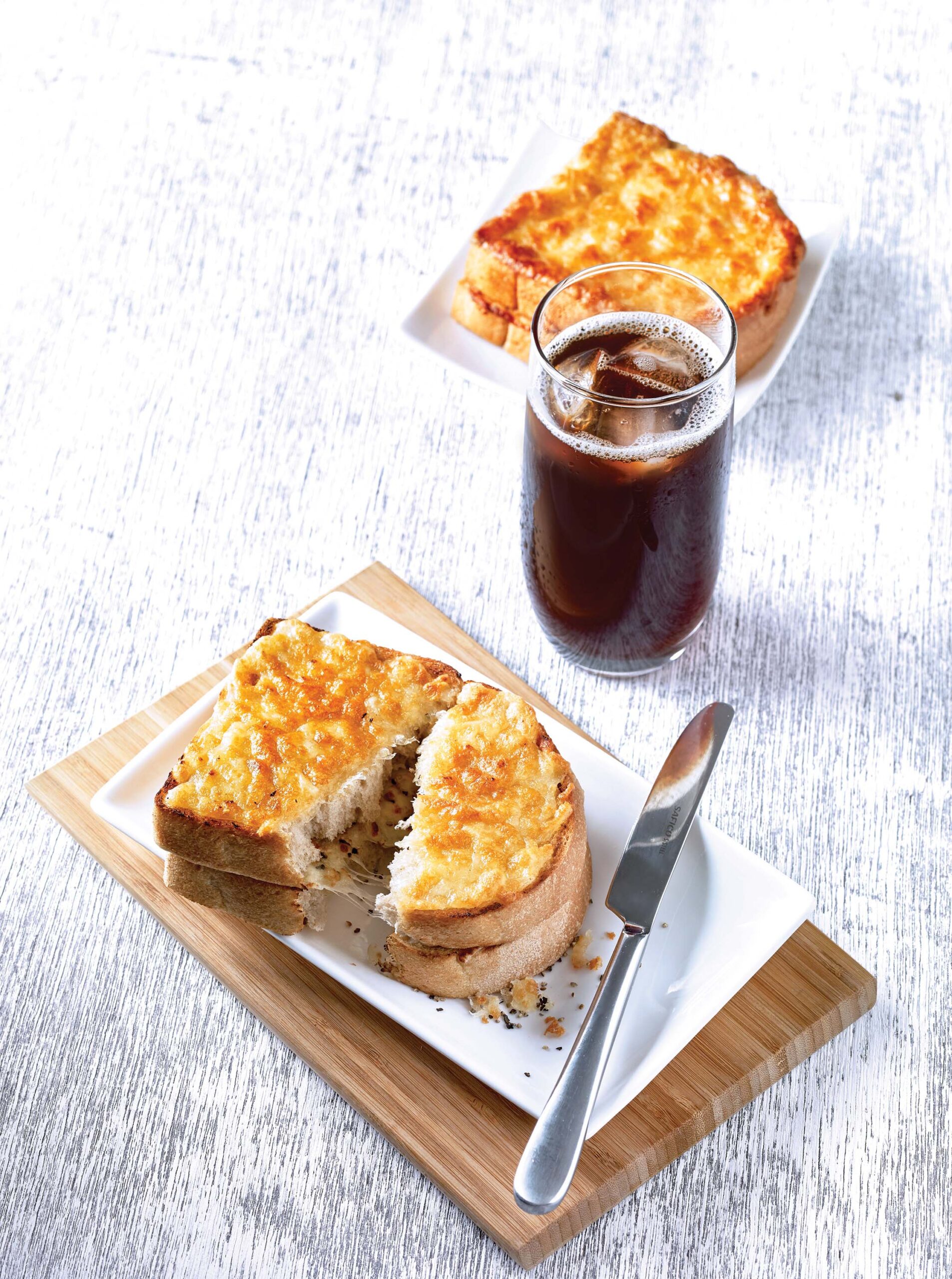 Starbucks kicks off 2018 with exciting new beverages and breakfast lineup - Alvinology