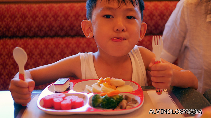 11 tips to get the best Hong Kong Disneyland experience with your kids - Alvinology