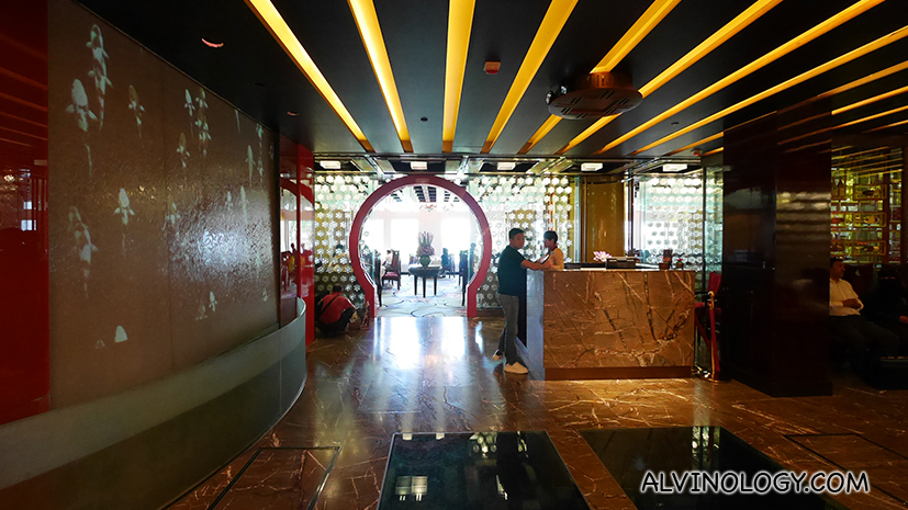 Crystal Lotus restaurant at Hong Kong Disneyland Hotel