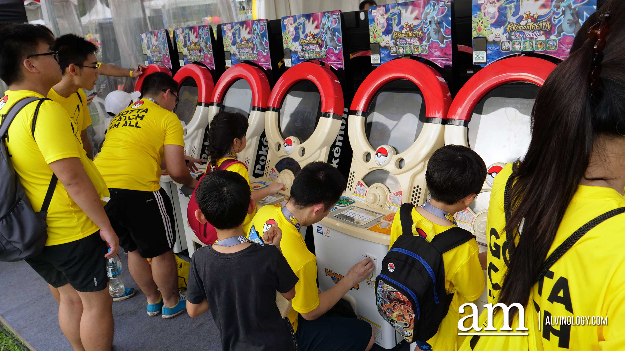 Pokemon Tretta video game at the event