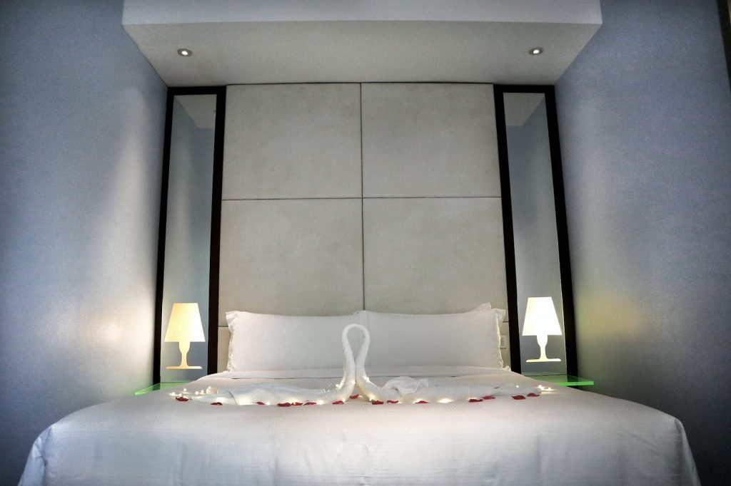 Show Your Love with a Romantic Getaway at Klapstar Boutique Hotel - Alvinology