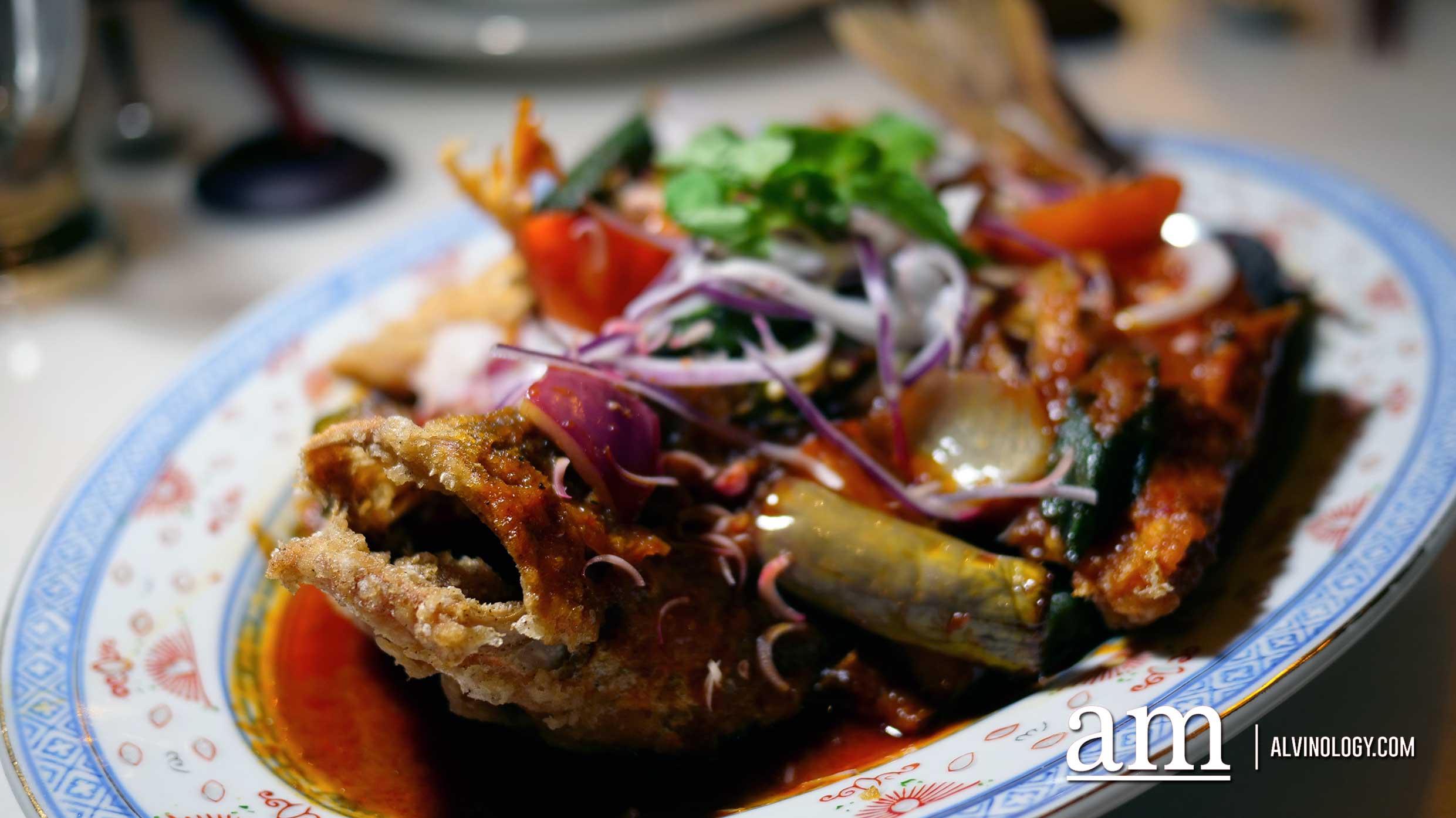 How about a Peranakan-style Lunar New Year reunion dinner this year? Available at INDOCAFE - the white house Deep-fried red snapper with Assam Gulai sauce