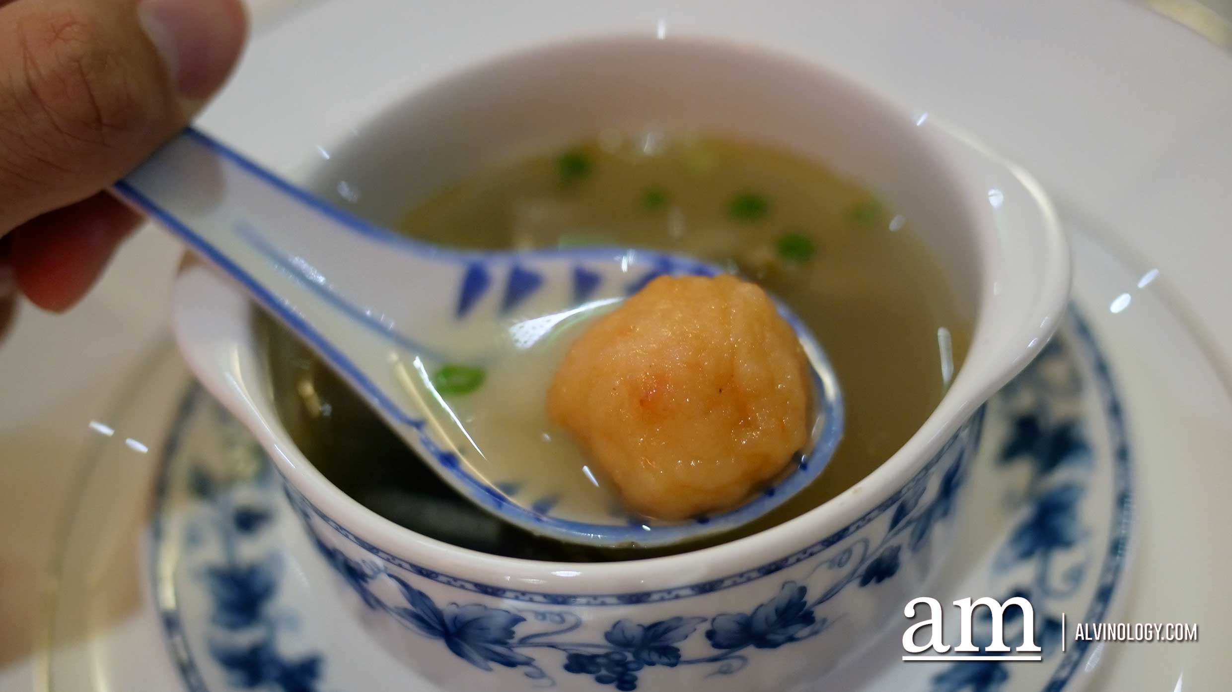 How about a Peranakan-style Lunar New Year reunion dinner this year? Available at INDOCAFE - the white house Fish maw soup with prawn ball, pig tripe and fatt choy