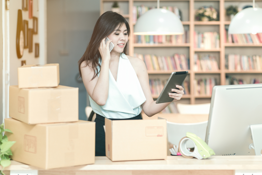 Get to spend $11,271 on online shopping if you're hired as Chief Shopping Officer - Alvinology