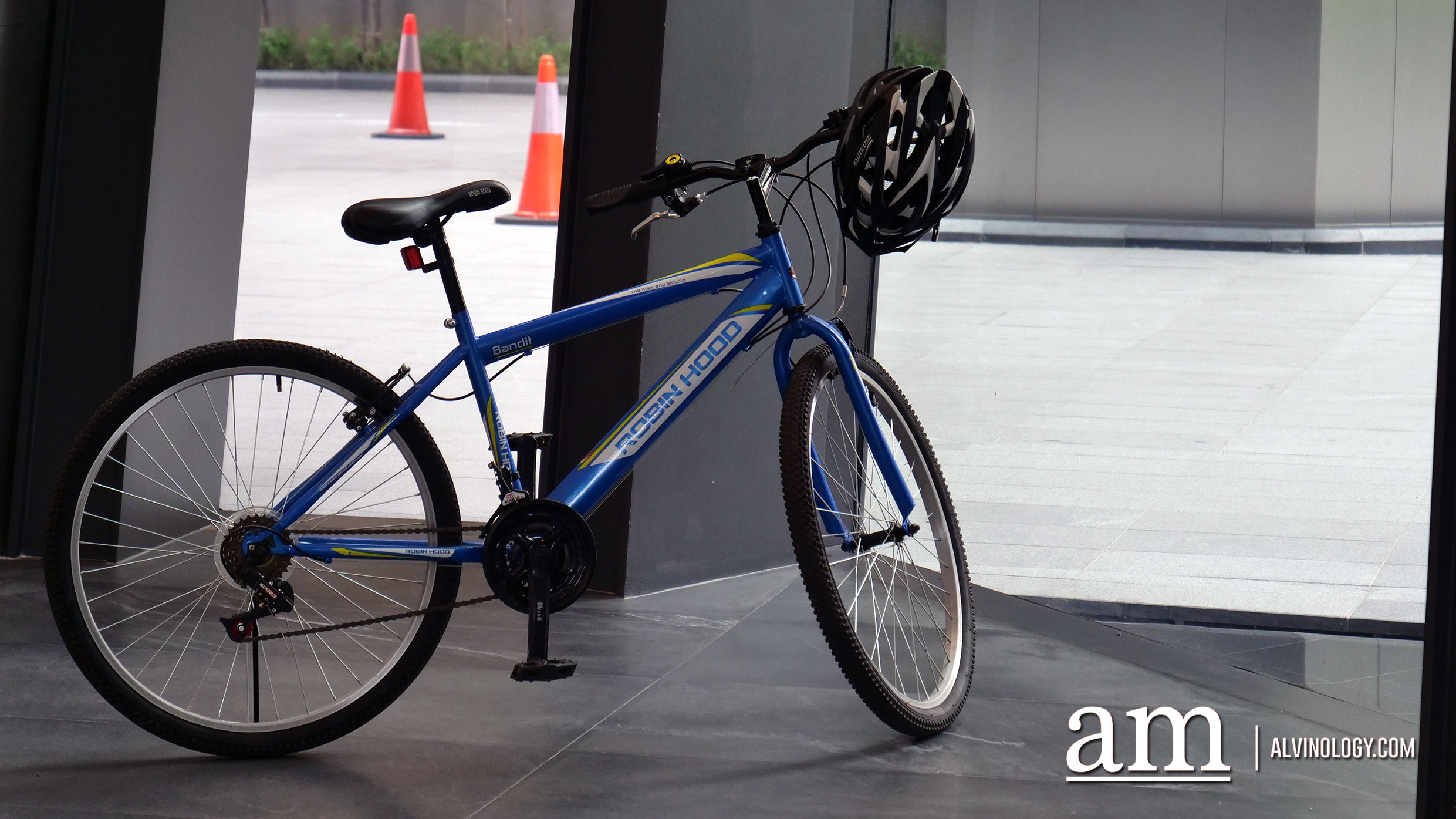 Complimentary bike for guests to use 