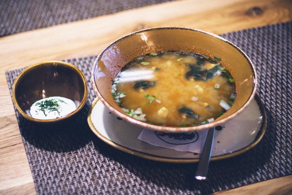 Recharge Your Afternoon Productivity With These Nutritious Snacks - Alvinology