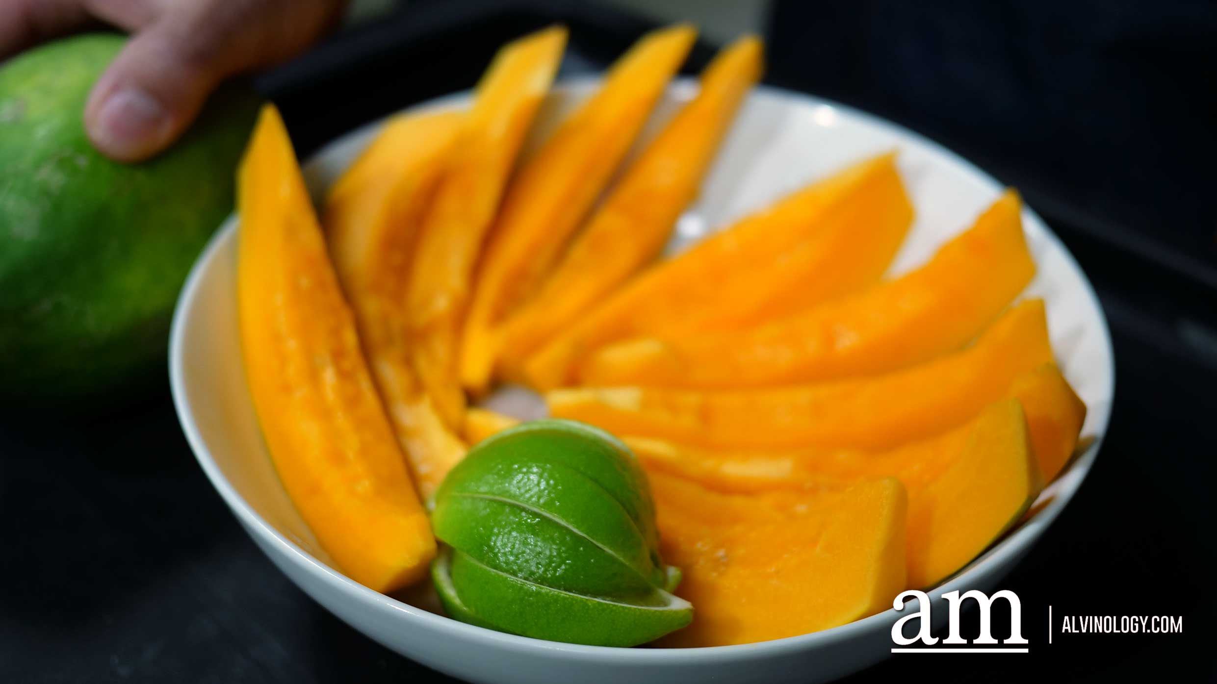 Done with Bali and Phuket? Scoot to Hawaii next and here's why - Alvinology