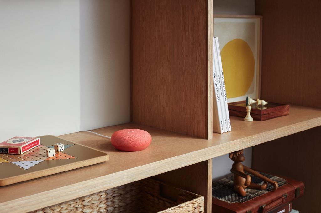 Google Home is here, and can be your assistant with a single "Okay Google" Google Home is here, and can be your assistant with a single "Okay Google" - Alvinology
