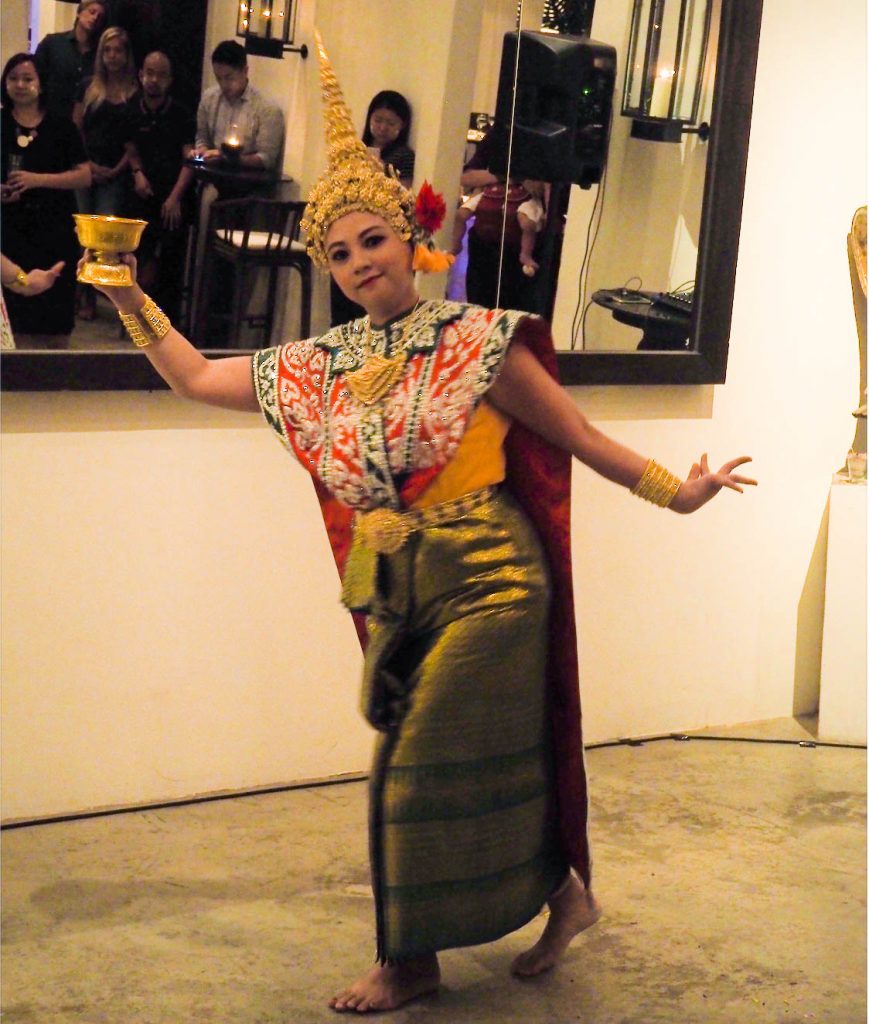 Talad Tamarind: Celebrating Songkran at Tamarind Hill Talad Tamarind: Celebrating Songkran at Tamarind Hill - Alvinology