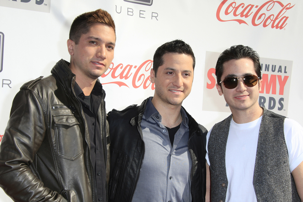 Boyce Avenue to perform in Singapore this June, tickets go on sale April 10 - Alvinology