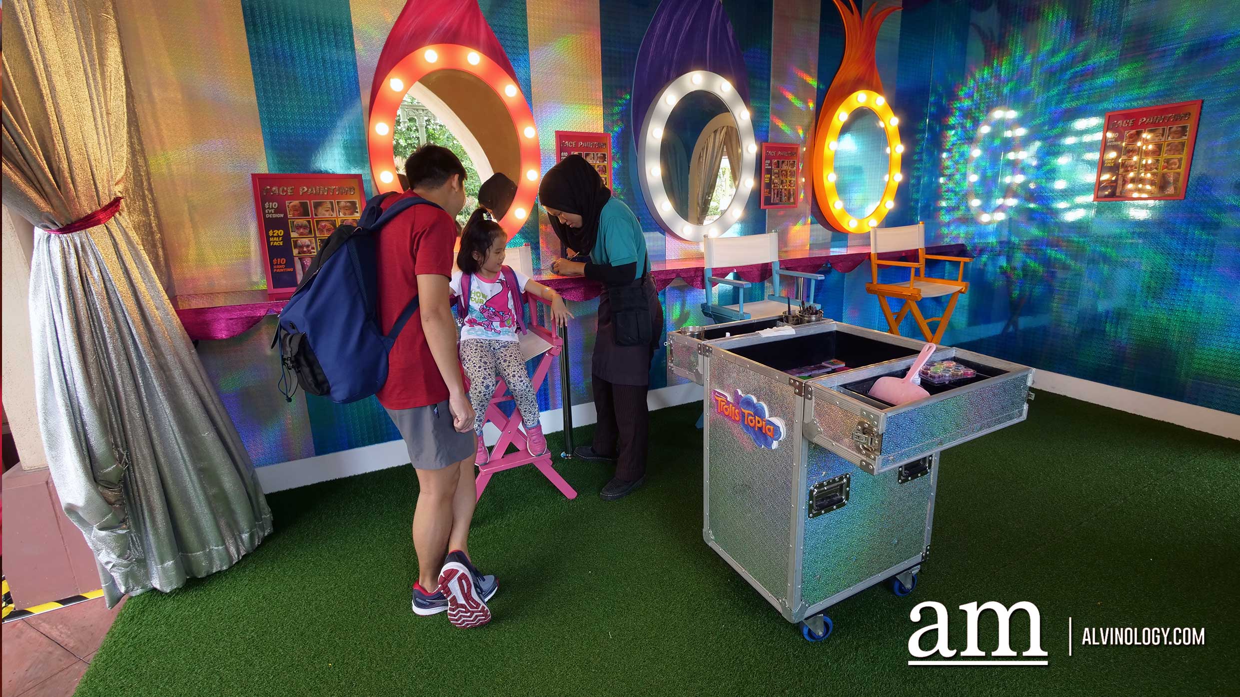 The Trolls have invaded Universal Studios Singapore to create a TrollsTopia The Trolls have invaded Universal Studios Singapore to create a TrollsTopia - Alvinology