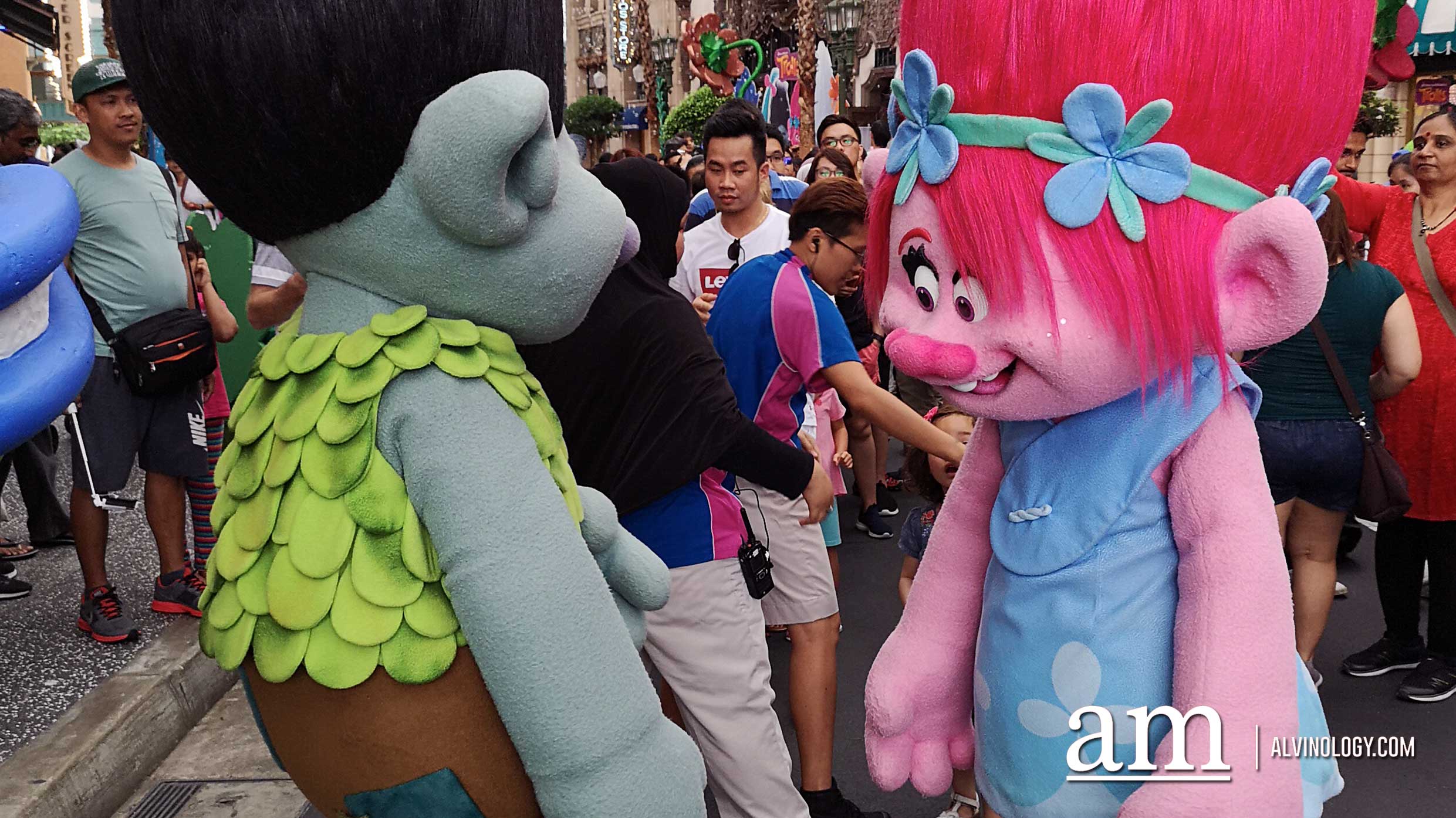The Trolls have invaded Universal Studios Singapore to create a TrollsTopia The Trolls have invaded Universal Studios Singapore to create a TrollsTopia - Alvinology