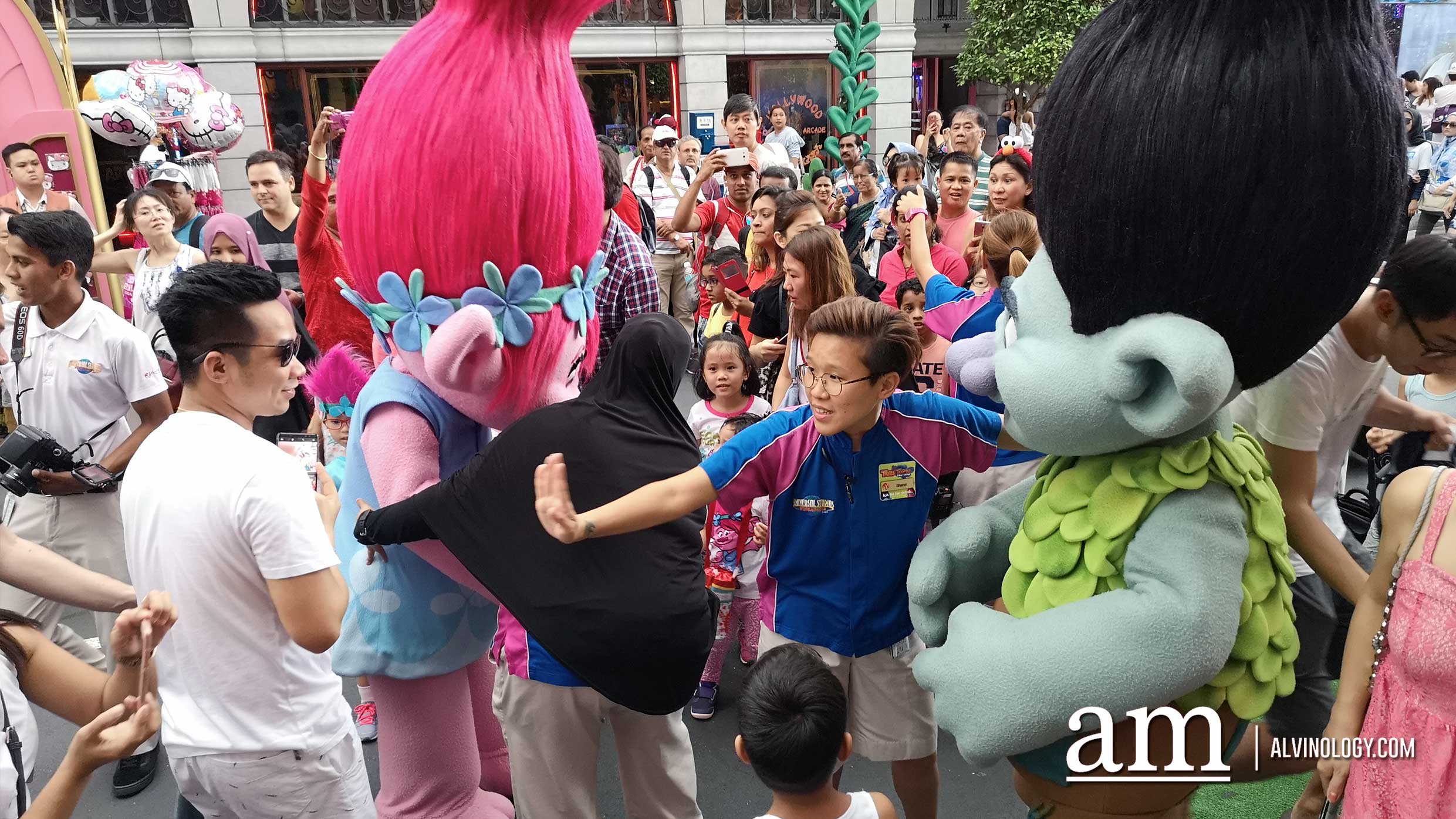 The Trolls have invaded Universal Studios Singapore to create a TrollsTopia The Trolls have invaded Universal Studios Singapore to create a TrollsTopia - Alvinology