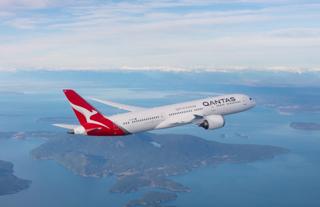 Qantas orders more Dreamliners while saying goodbye to the Queen of the Skies - Alvinology