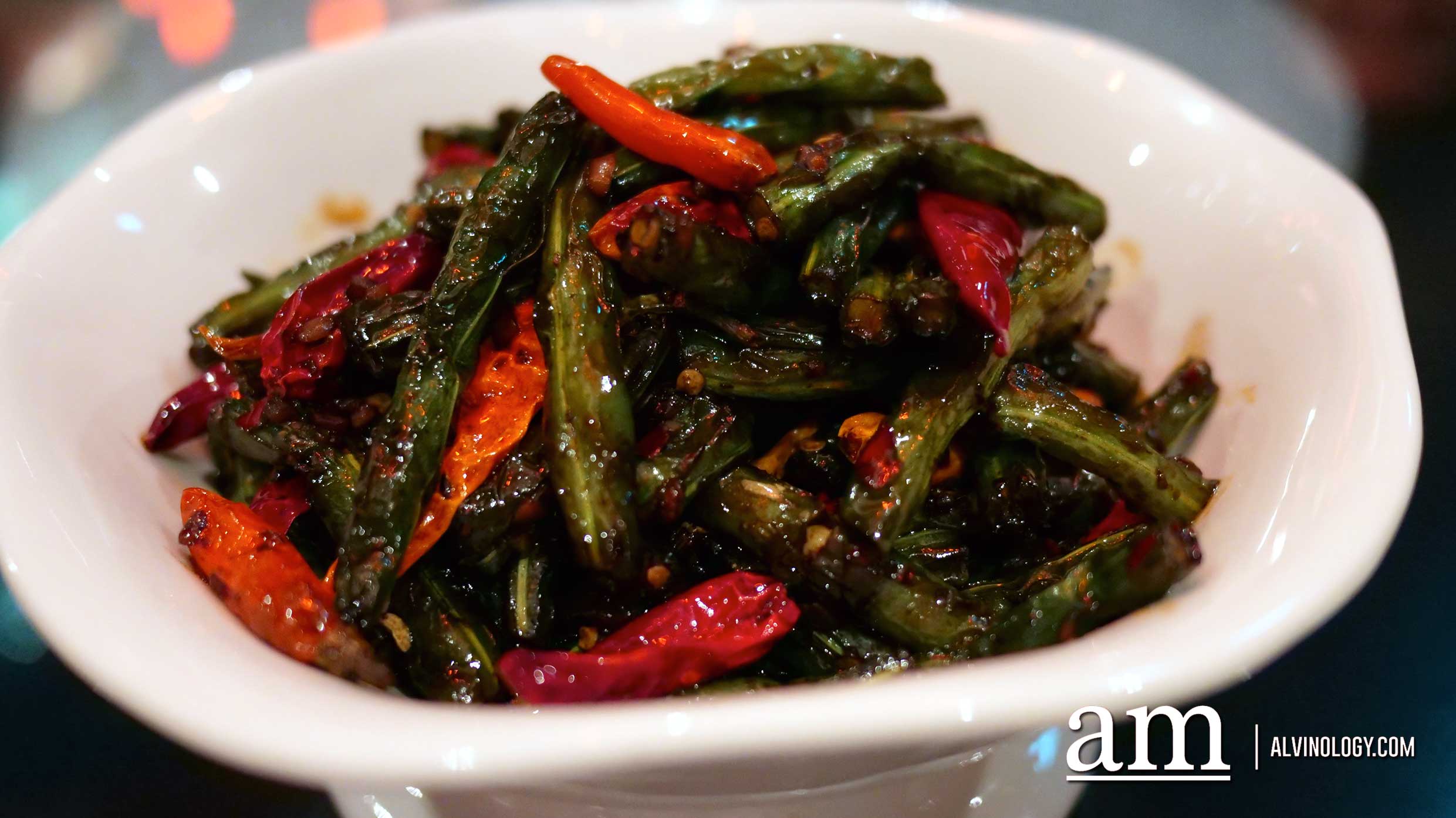 One Michelin Starred Hong Kong restaurant, Qi - House of Sichuan is now in Singapore - Alvinology