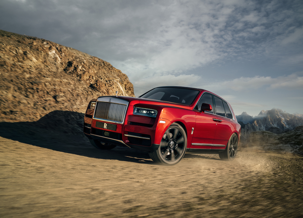 Travel in style and luxury with the Rolls-Royce Cullinan - Alvinology