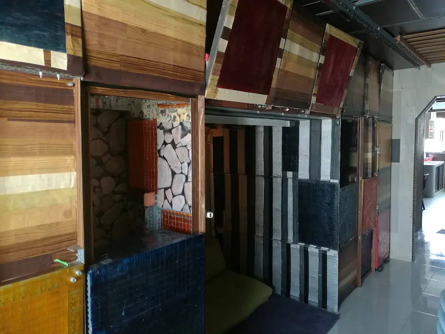 Singapore coffin-style Capsule home in HDB advertised for $15-$19 a night on Airbnb? - Alvinology