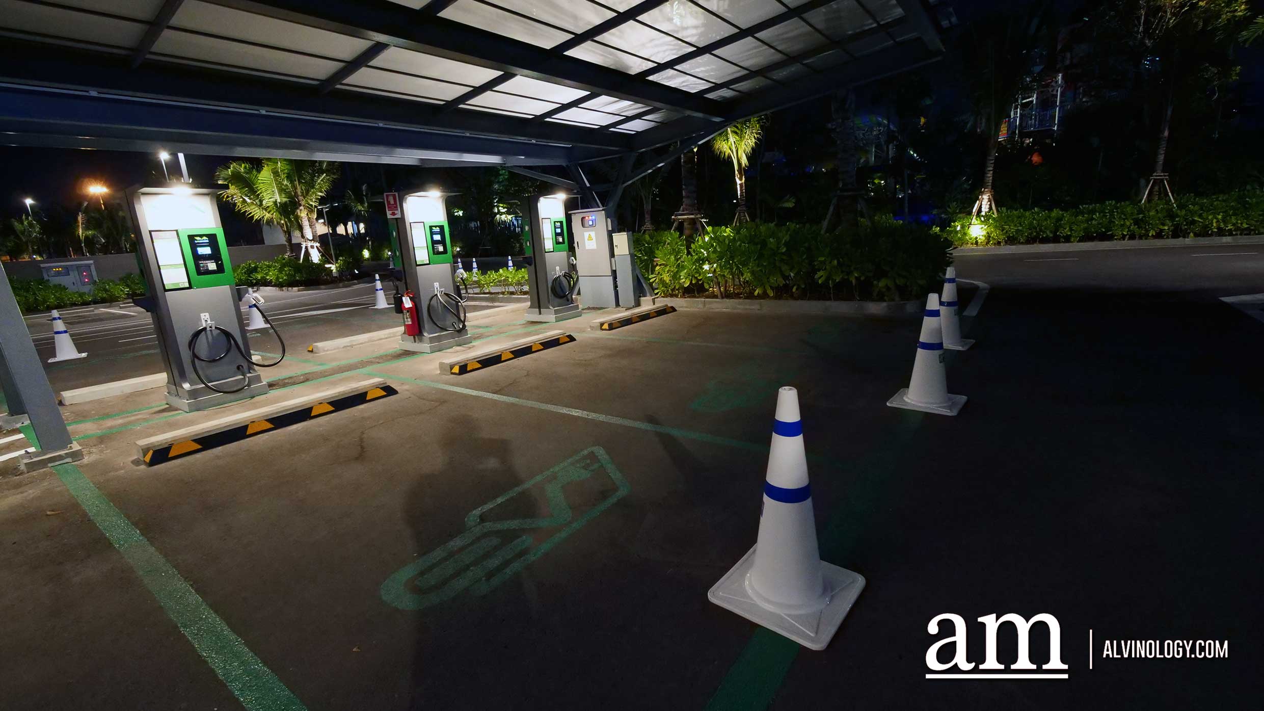 [Hotel Review] Holiday Inn Resort Vana Nava Hua Hin - Alvinology