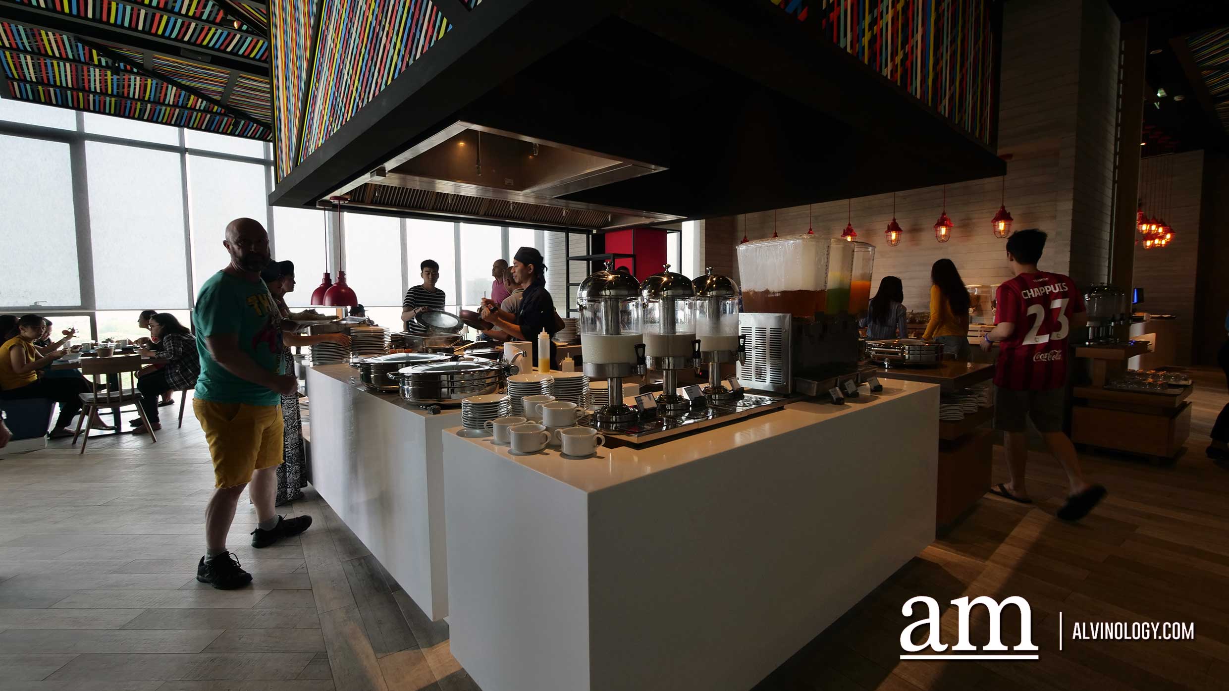 [Hotel Review] Holiday Inn Resort Vana Nava Hua Hin - Alvinology