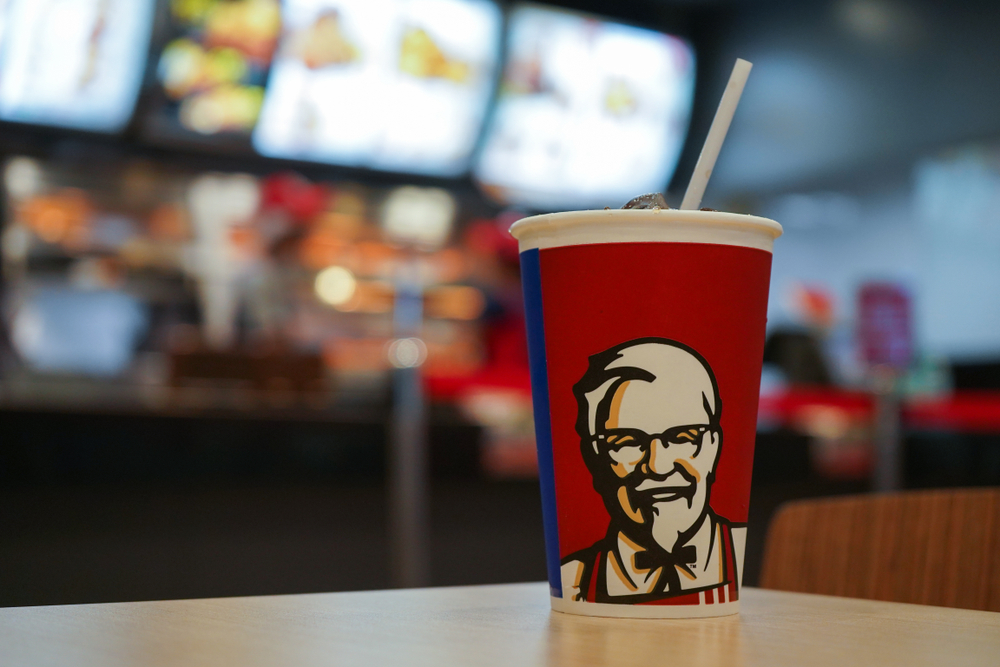 KFC No Straws Initiative means no more plastic caps or straws - Alvinology
