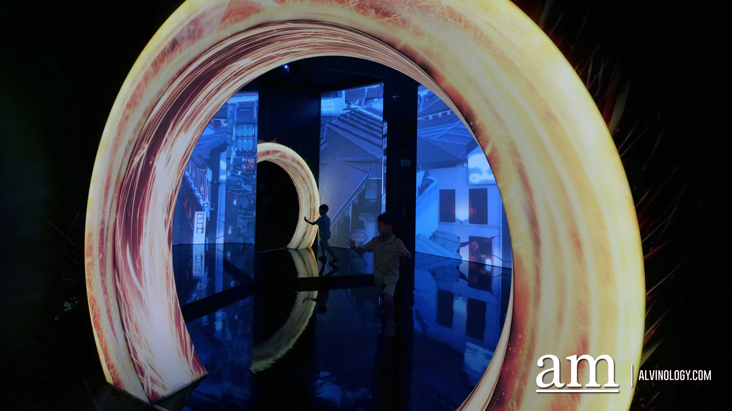 Marvel Studios: Ten Years of Heroes exhibition @ Artscience Museum, Marina Bay Sands - Alvinology