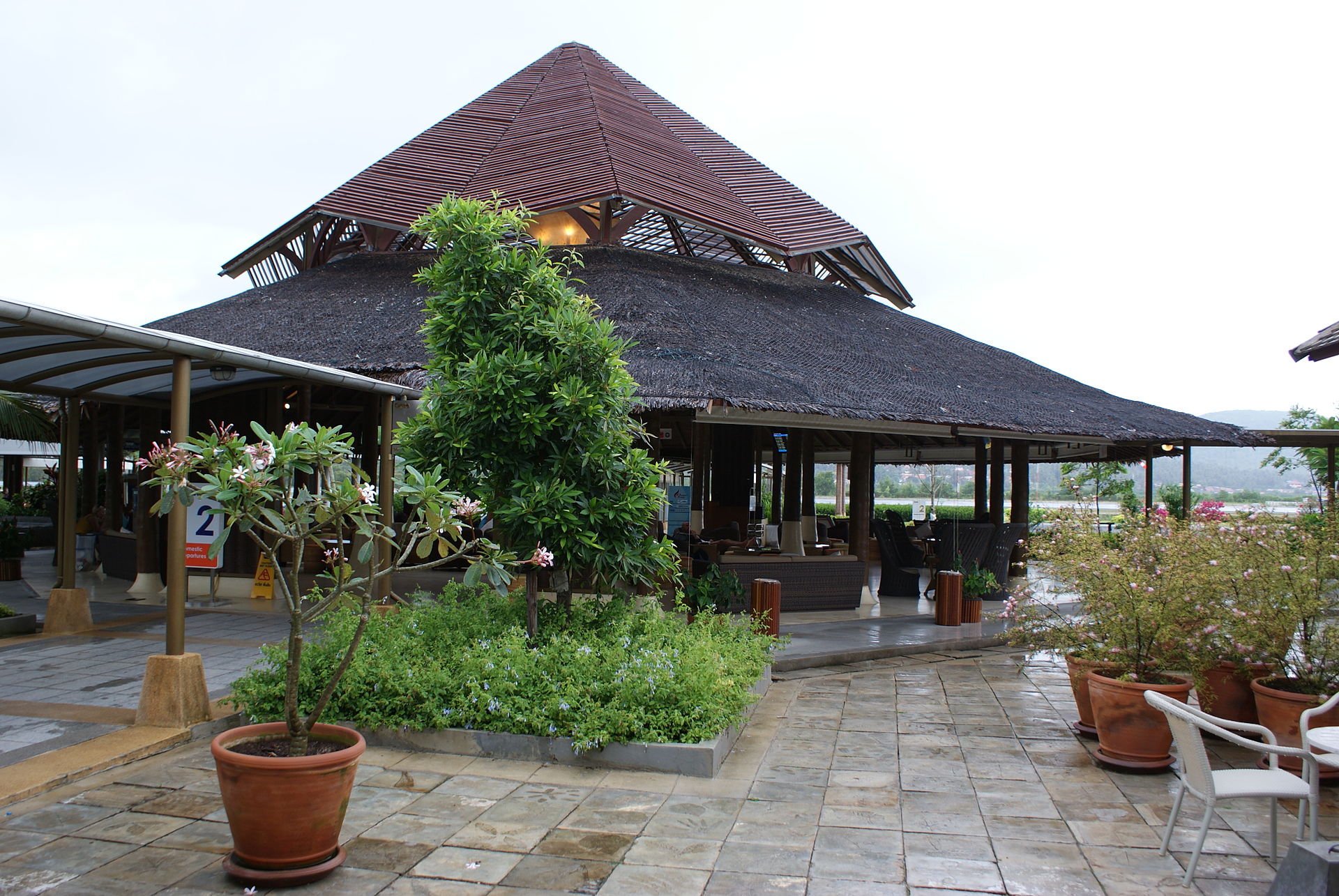 Koh Samui Airport - image via Wikipedia