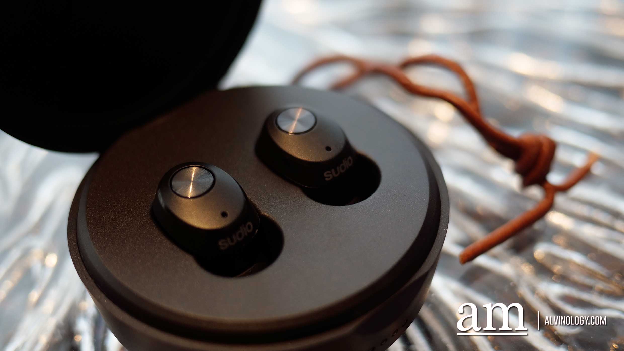 sudio Nivå wireless earphones - 15% off promo code - Alvinology