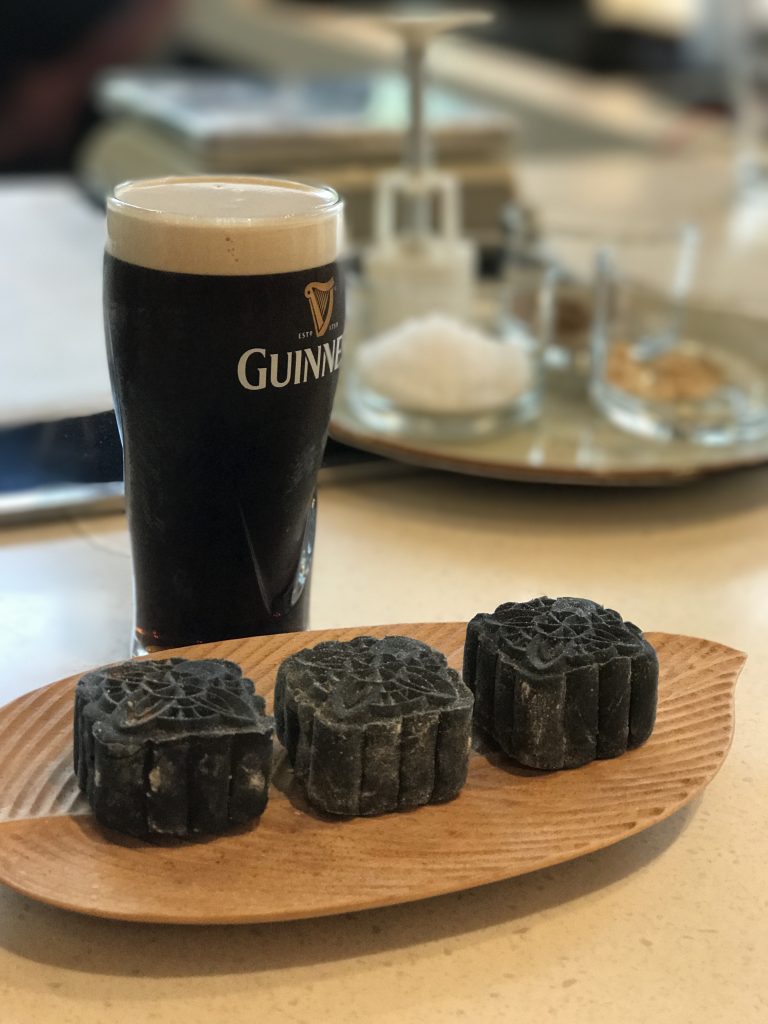 Celebrate Mid-Autumn Festival with Guinness and its beer infused mooncakes - Alvinology