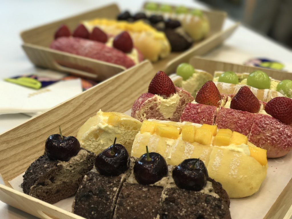 MUYOO+ , Singapore first-ever fresh bread and fruit tea concept store - Alvinology