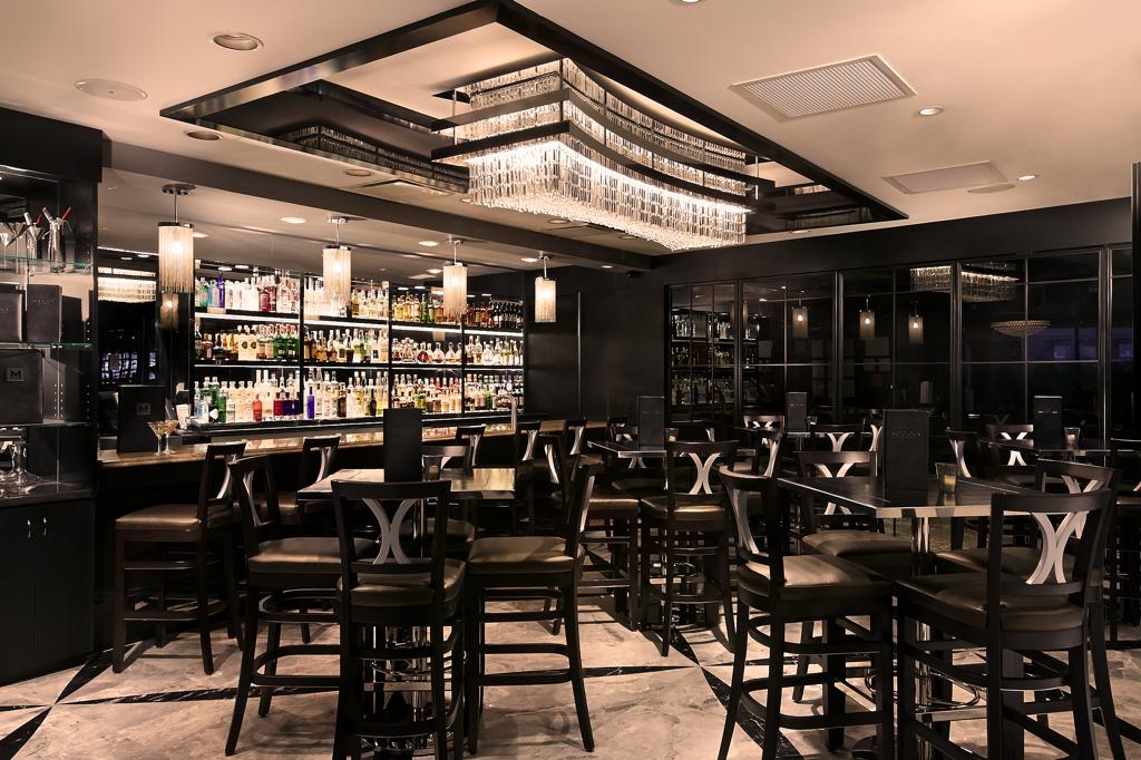 Morton's of Chicago promotion: 2-pound lobster at SGD$88++ on 30th August - Alvinology