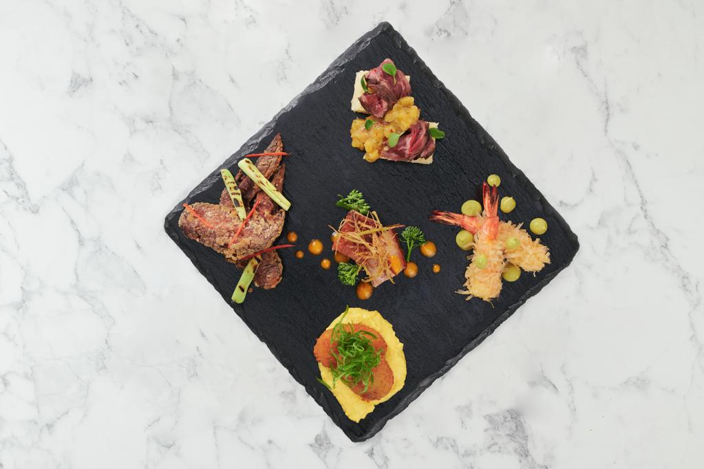 Old-world charm meets tropical chic at 1927 - SO/ Sofitel Singapore’s new rooftop pool & bar Old-world charm meets tropical chic at 1927 - SO/ Sofitel Singapore’s new rooftop pool & bar - Alvinology